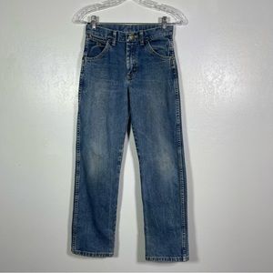 Wrangler Jeans Boys 12 Reg. Adjustable Waist. Excellent condition. Wear on hem.